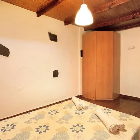 Holiday home Jovial *